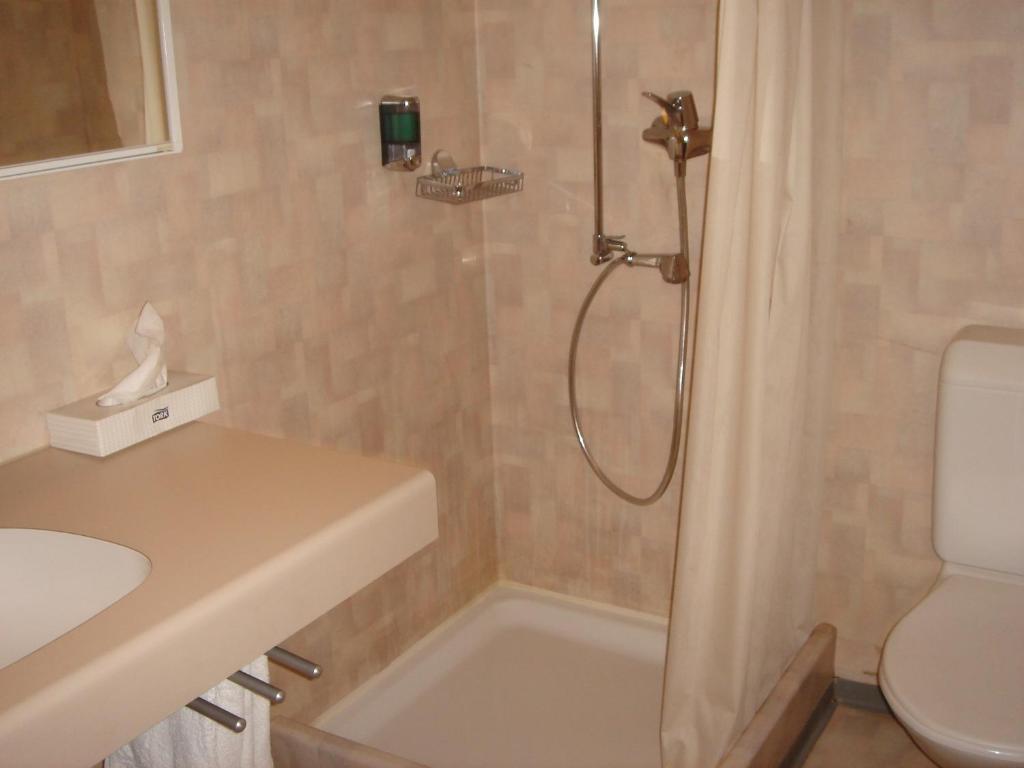 Hotel Hirschen Alt St. Johann Habitación foto