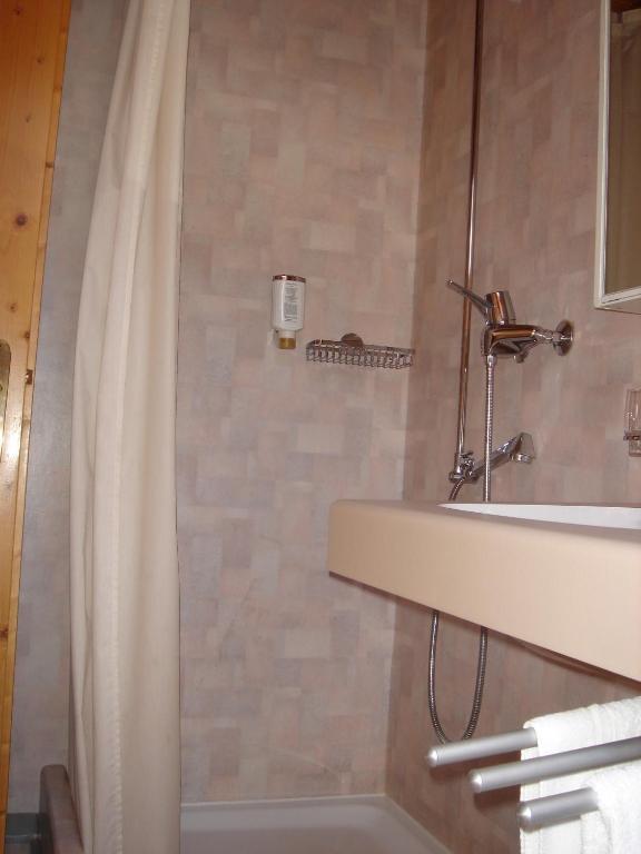 Hotel Hirschen Alt St. Johann Habitación foto